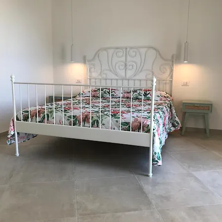 Fonte D'olio Conero Relais 시롤로