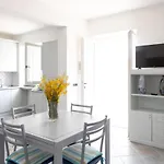 Fonte D'olio Conero Relais * シローロ