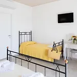 Fonte D'olio Conero Relais Apartman *