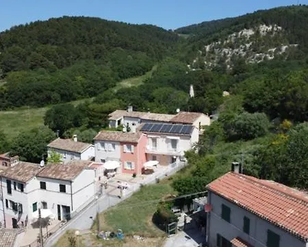 Fonte D'olio Conero Relais شقة